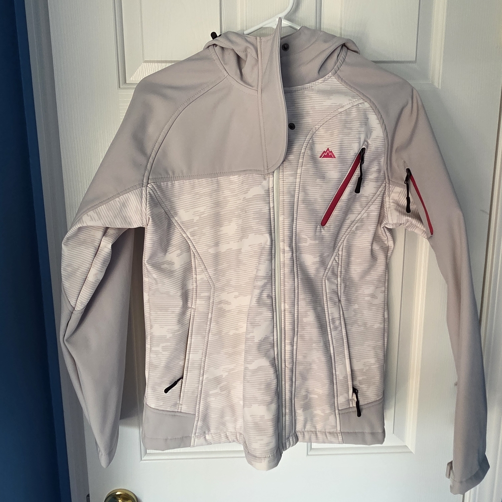 Light Gray Ski Jacket - Picture 1 of 6